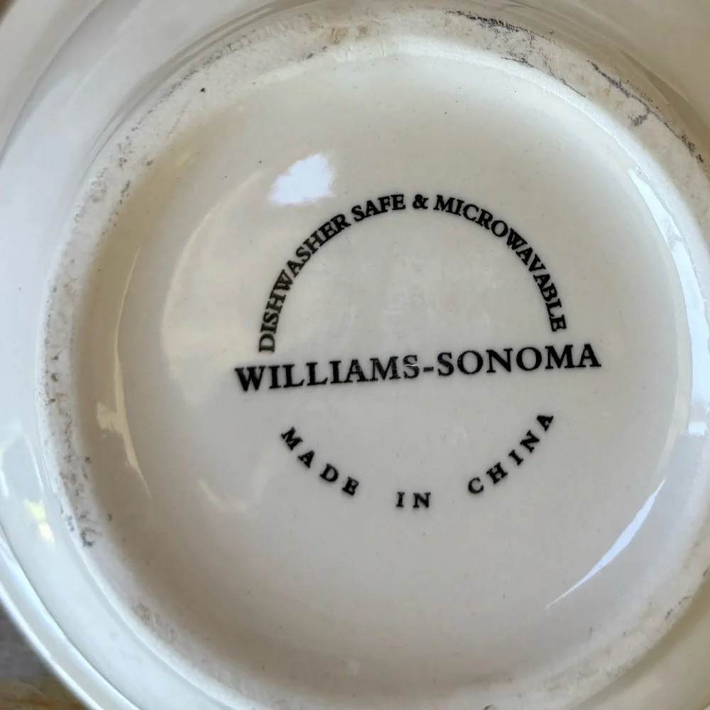 Set of 7 Williams Sonoma Asparagus Rim Majolica Style Dessert Bowls 5 3/8”